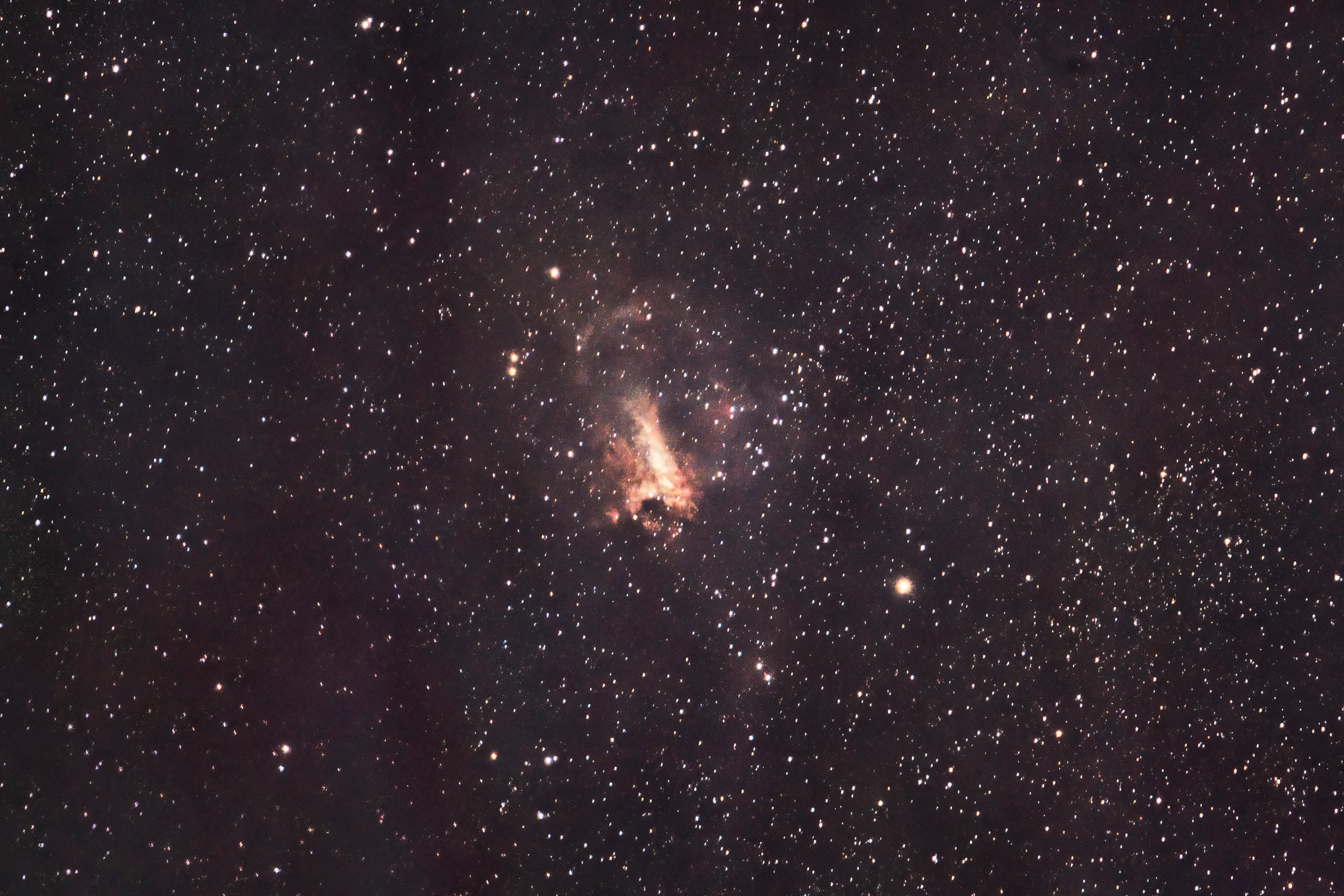 Swan nebula M17 | 3.5 min total time (30 sec subs) | no calibration | 800mm | F/9 | 5000 ISO | Canon EOS R + 200-800mm RF lens