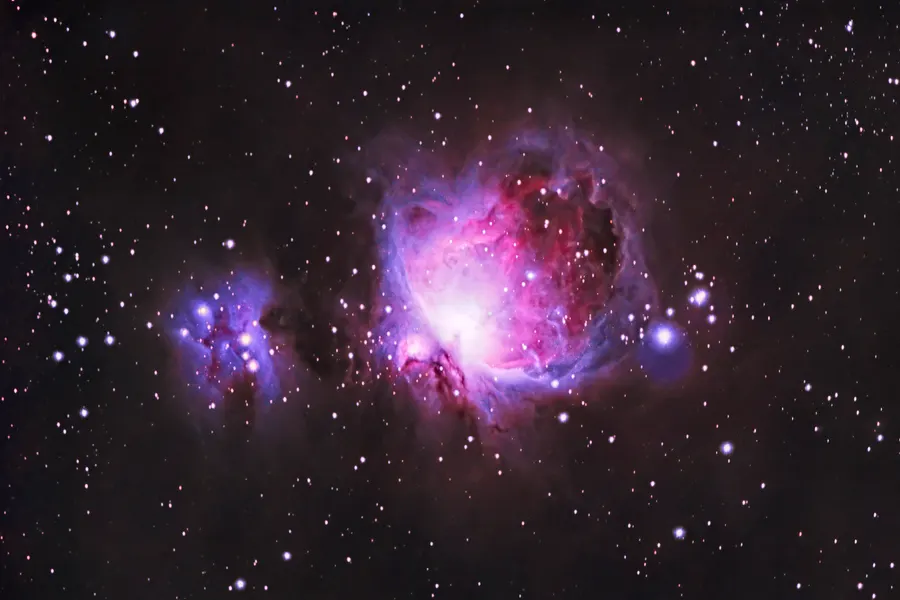 Orion nebula M42 | 80 min total time (50 sec subs) | dark+flats calibration | 800mm | F/9 | 3200 ISO | Canon EOS R + 200-800mm RF lens