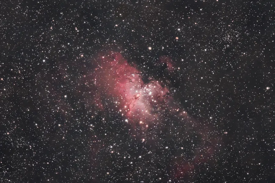 Eagle nebula M16 | 162 min total time (180 sec subs) | dark+flats calibration | 800mm | F/9 | 640 ISO | Canon EOS R + 200-800mm RF lens